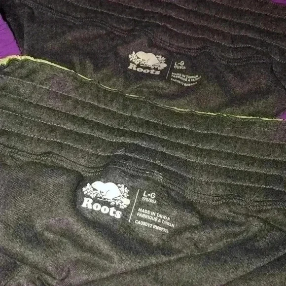 Roots Running Shorts size Large - Picture 7 of 7